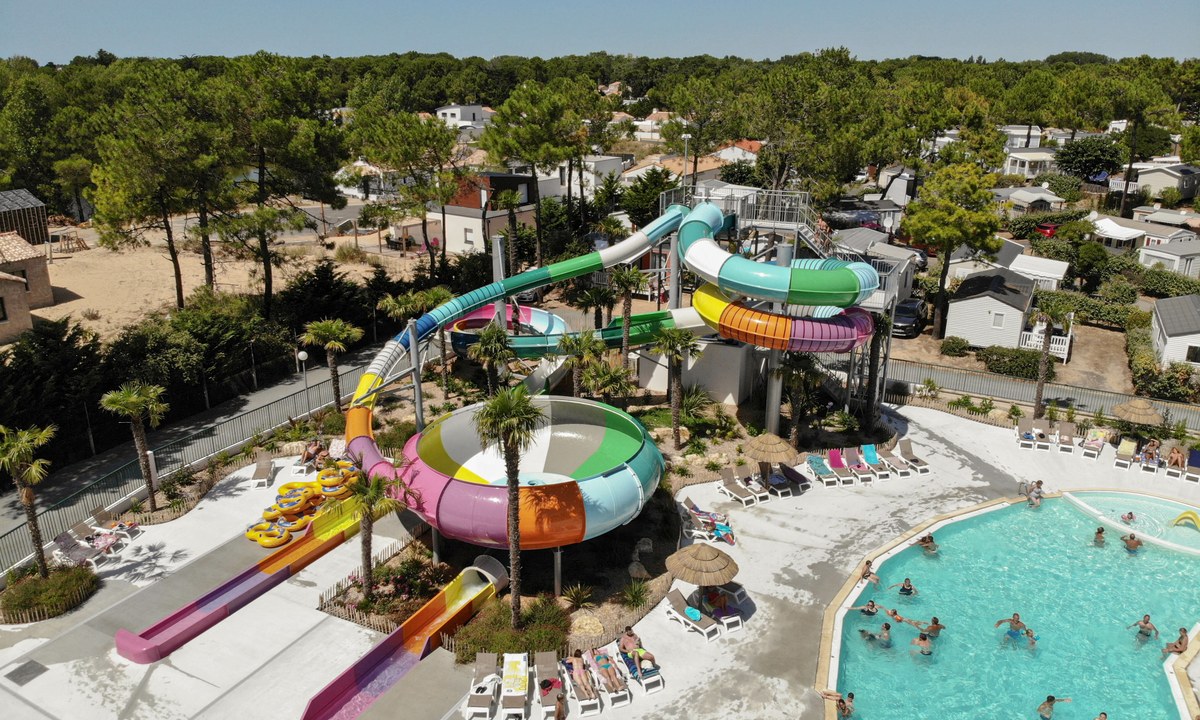 Le Tropicana