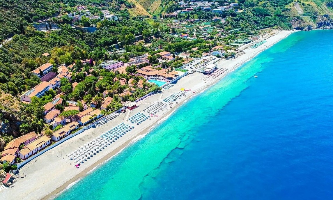 Th Gioiosa Marea - Capo Cavalà Village