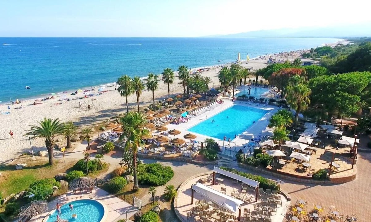Marina d'Oru Resort
