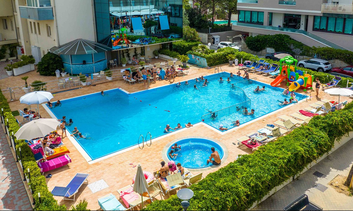 Color Palace Lido Hotel - Family Village