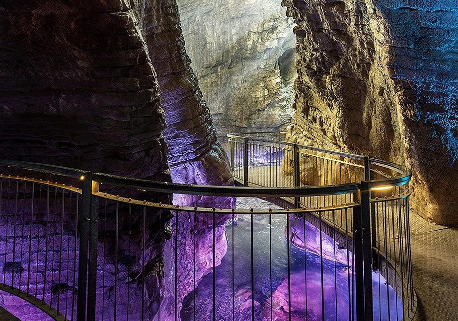 Parco Grotta Cascata Varone